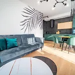 Spacerowa * Mikołajki